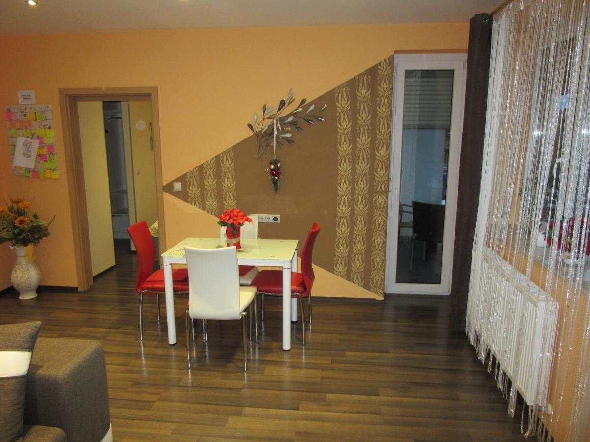 Zafir Sziget Apartman Sárvár Exterior foto