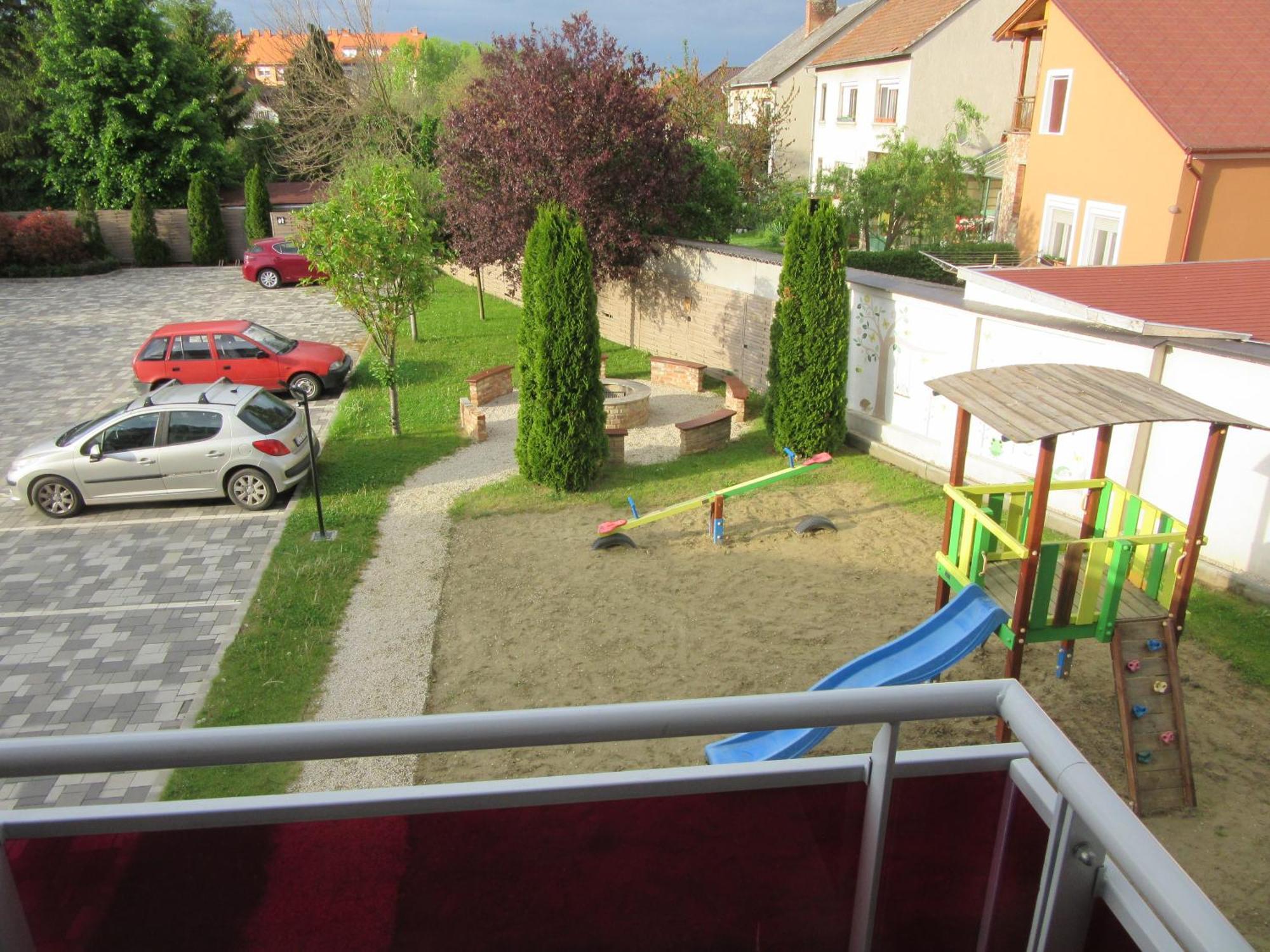 Zafir Sziget Apartman Sárvár Exterior foto