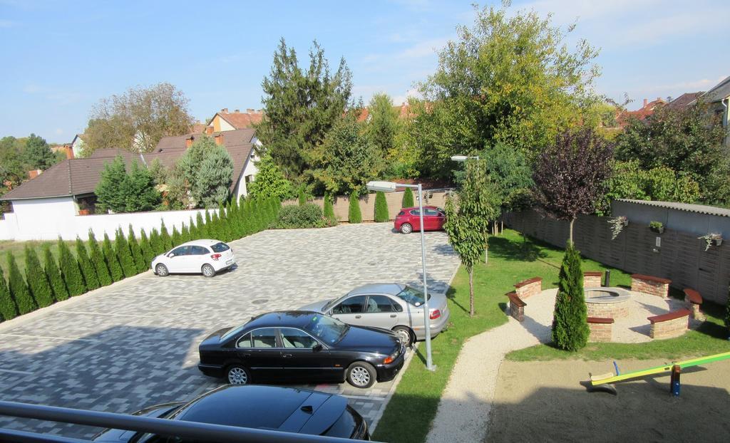 Zafir Sziget Apartman Sárvár Exterior foto